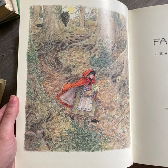 VINTAGE Fairy Tale book Charles Perrault Complete - Picture 4 of 8